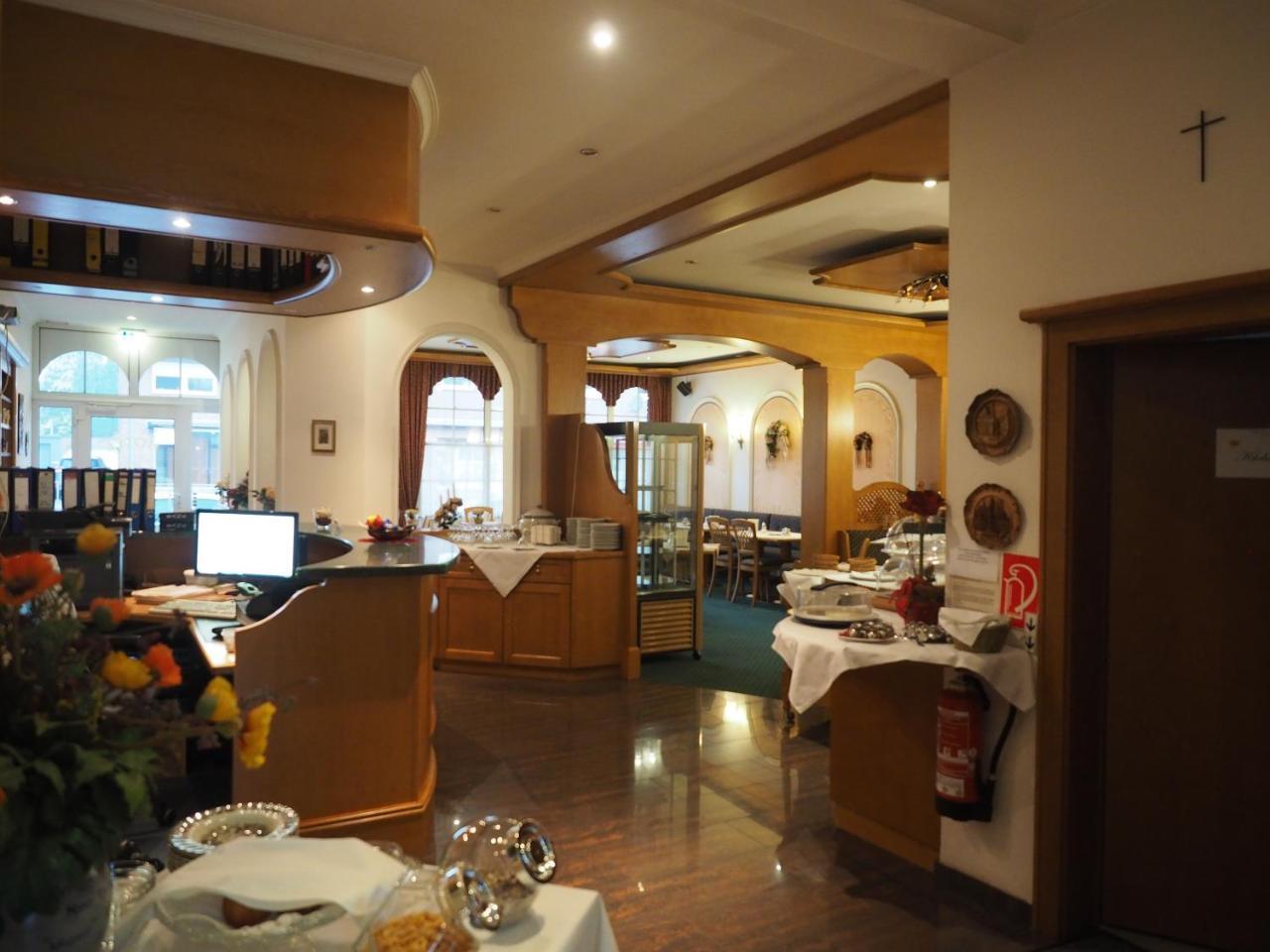 Hotel Central Bergheim  Ngoại thất bức ảnh
