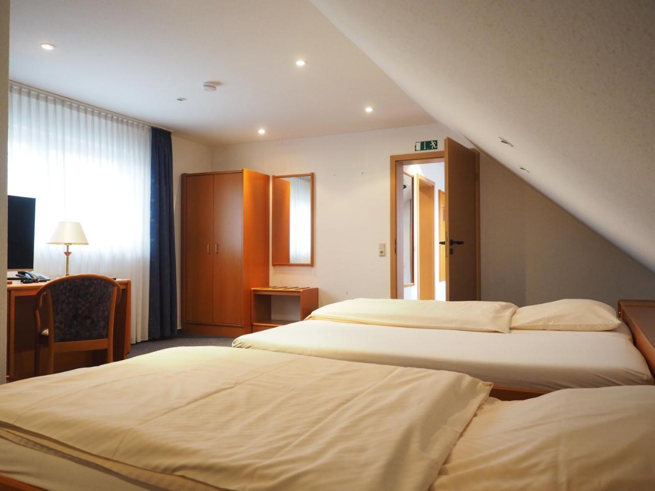 Hotel Central Bergheim  Ngoại thất bức ảnh