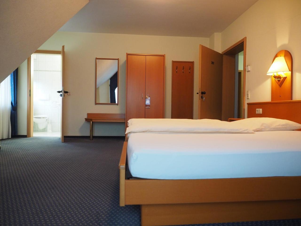 Hotel Central Bergheim  Ngoại thất bức ảnh